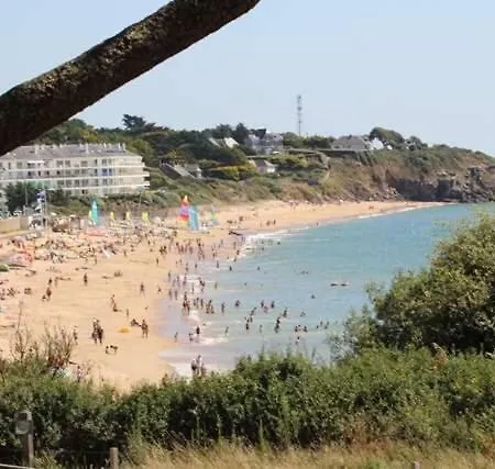 Vue Mer Sur La Plage * פורנישי